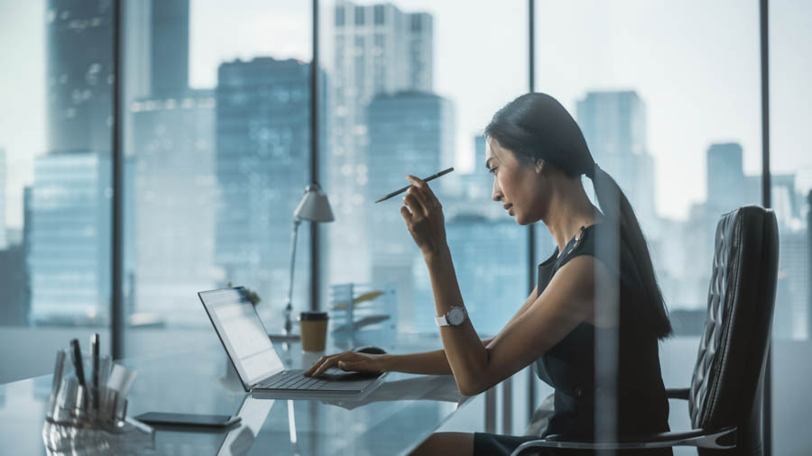 Signs of identity fraud in organizations.
